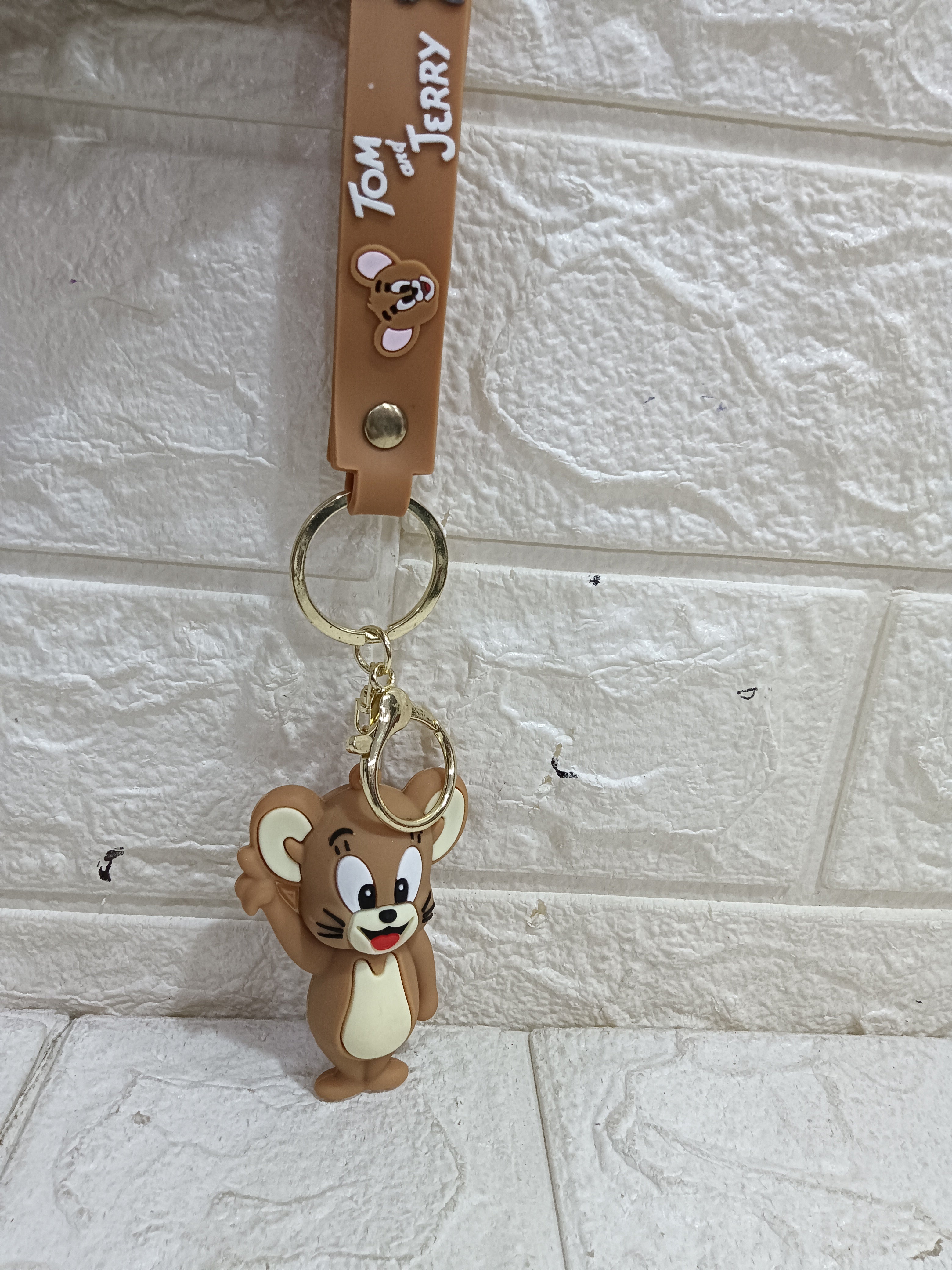 Beautiful Tom and Jerry Key Ring